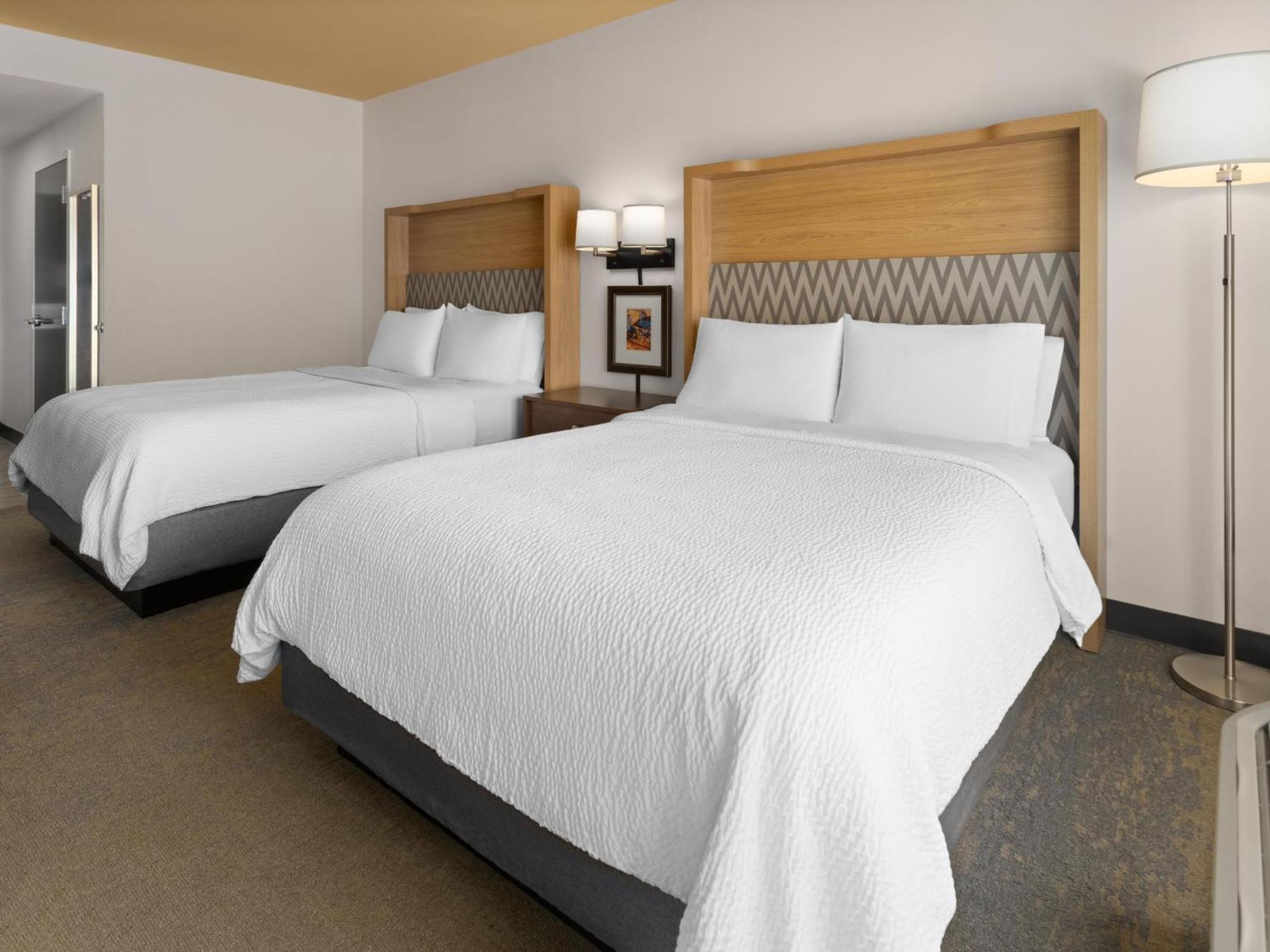 Hotel & - Savannah Airport - By Ihg