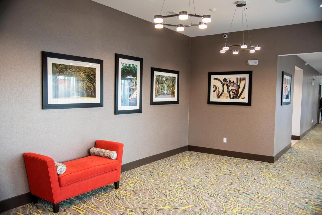 & - Savannah Airport - By Ihg Pooler