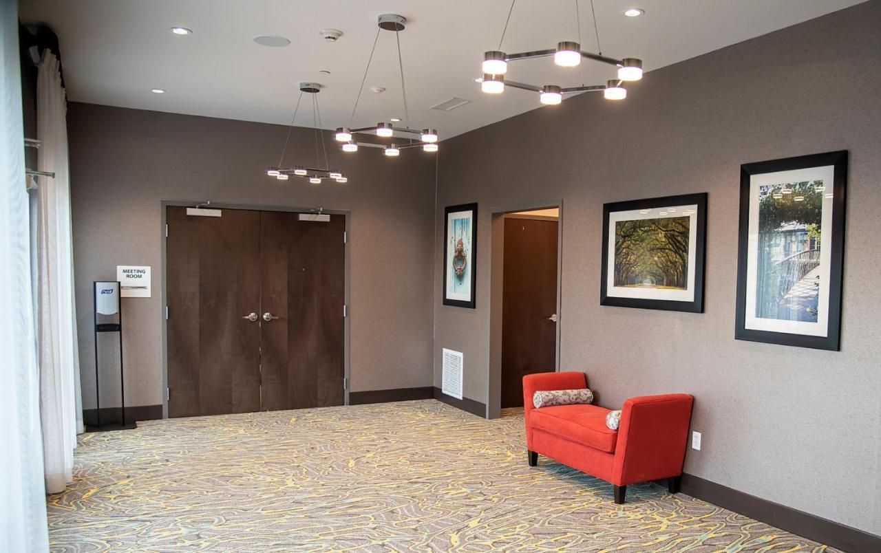 Hotel & - Savannah Airport - By Ihg 3*