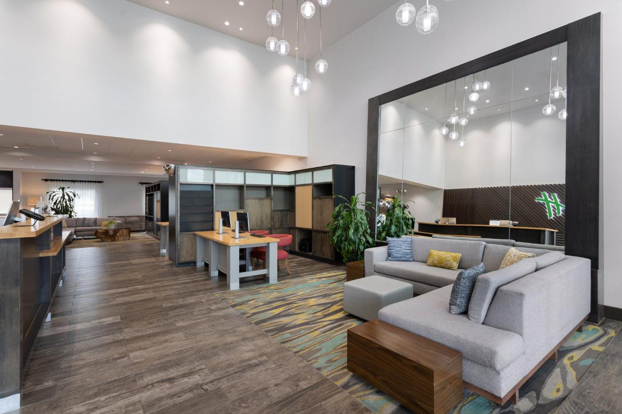 & - Savannah Airport - By Ihg 3* Pooler